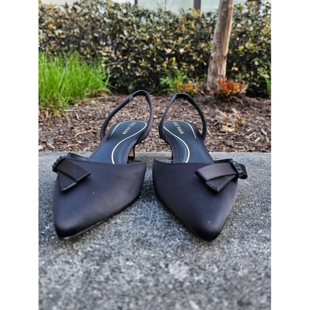 Cole Haan Noella Bow Sling Pump 9.5 Black Satin Kitten Heel Slingback NWB ~ - Picture 2 of 9